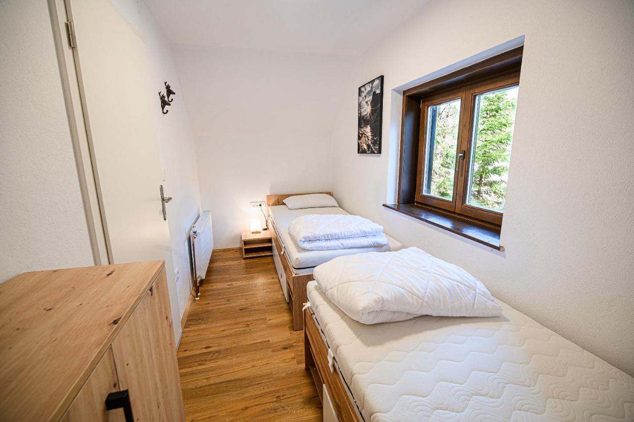 Holiday Home Kozorog بوينج المظهر الخارجي الصورة